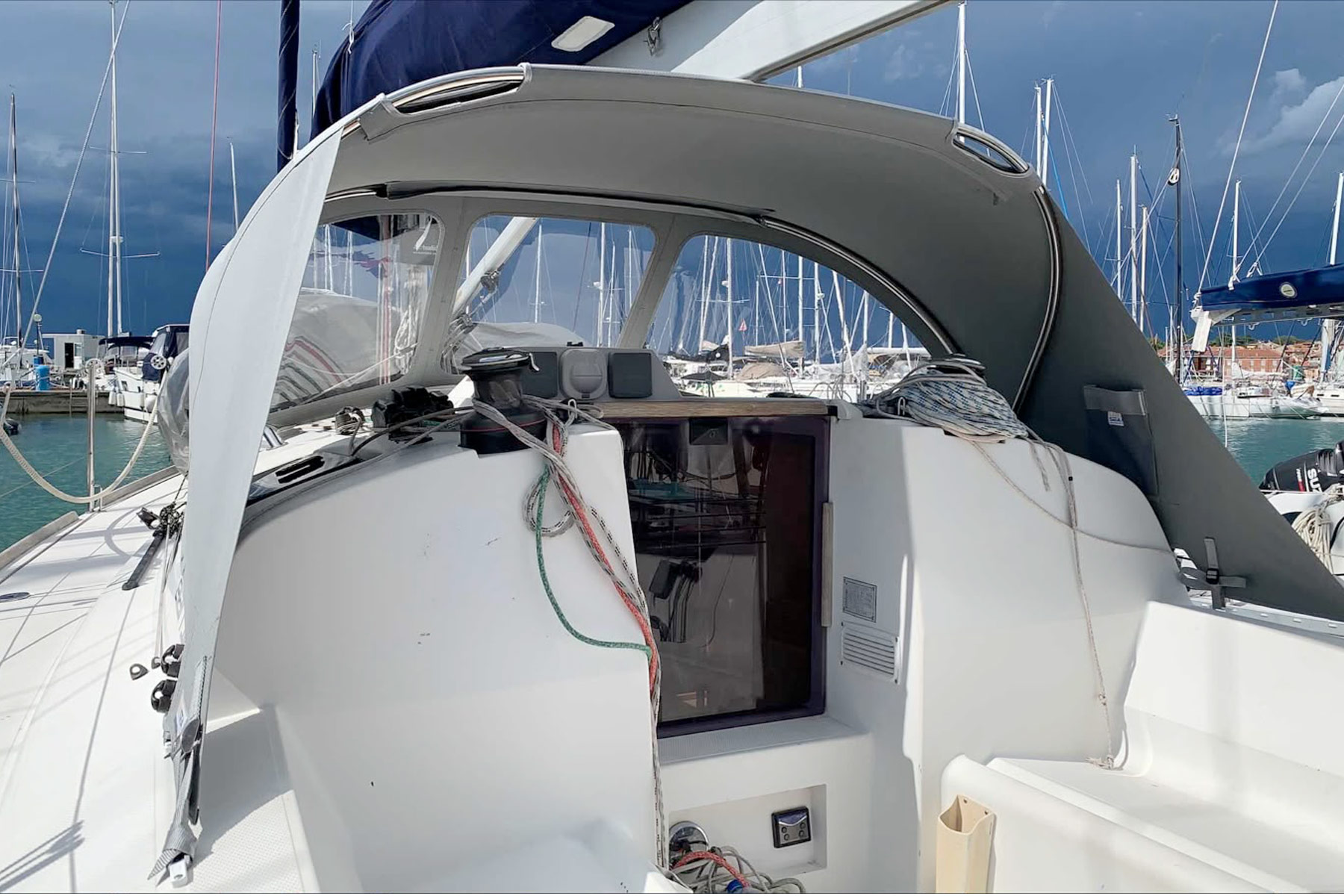 Elan 310 Bimini - Sprayhood
